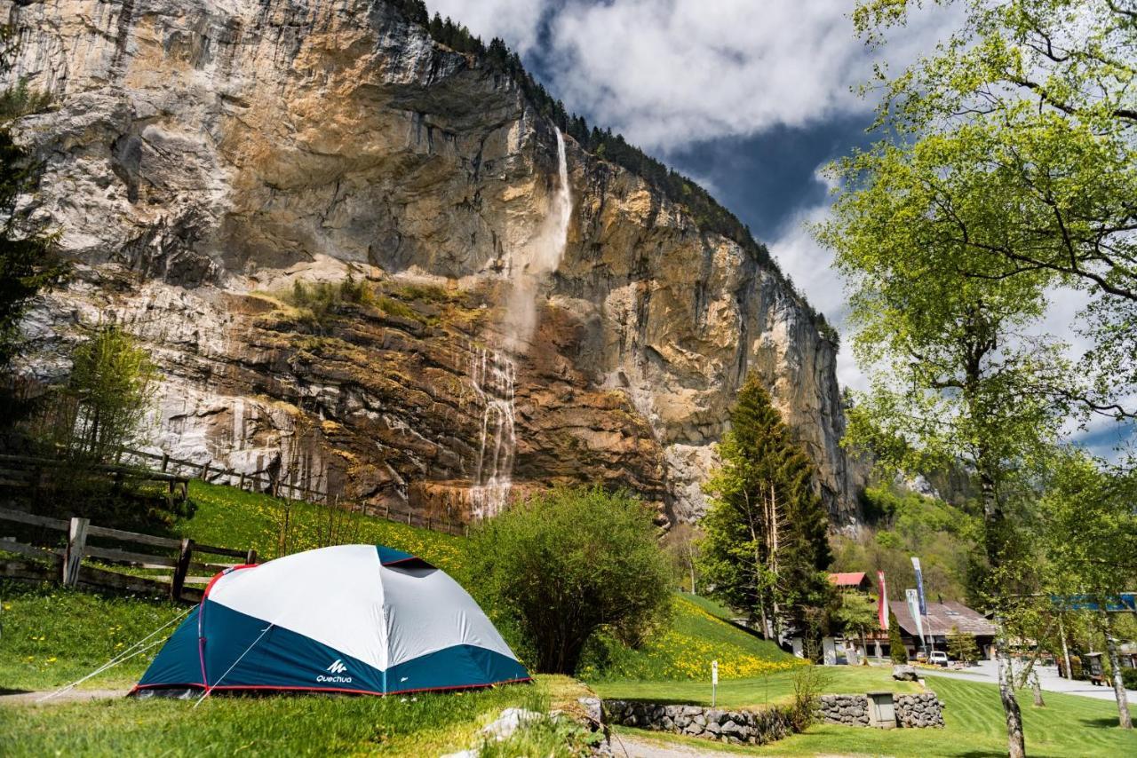Camping Jungfrau Лаутербруннен Экстерьер фото